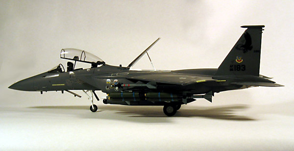 F15-11