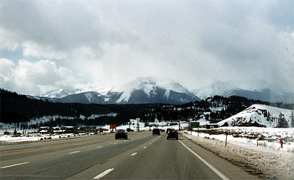 06Vail73